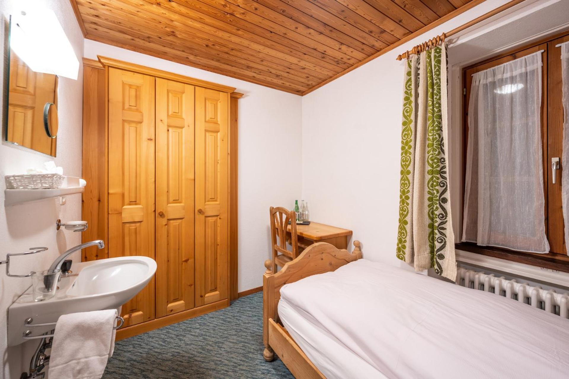Hotel Cristallina Sils Maria Bagian luar foto